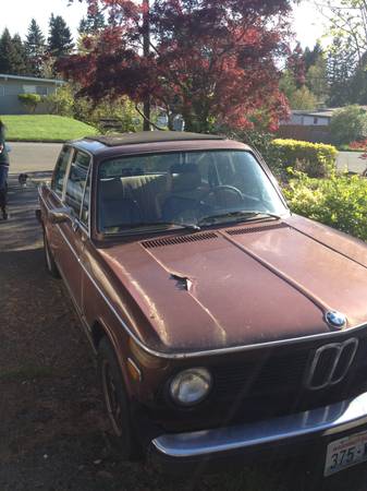 1976 BMW 2002 right side