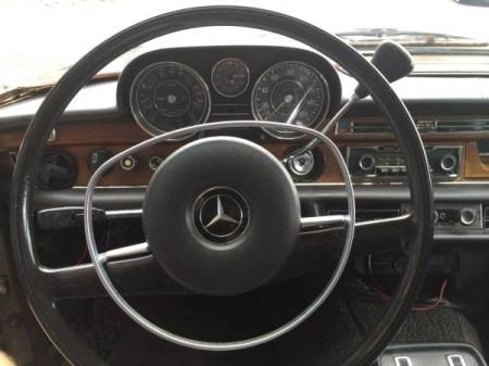 1972 Mercedes 280SE 4.5 dash