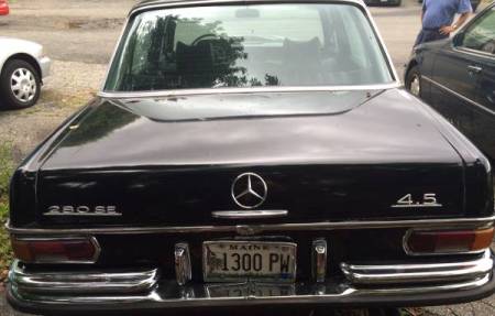 1972 Mercedes 280SE 4.5 rear