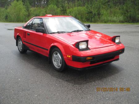 1985 Toyota MR2 right front