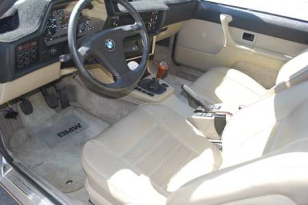 1984 BMW 633CSi interior