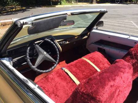 1969 Cadillac De Ville convertible interior