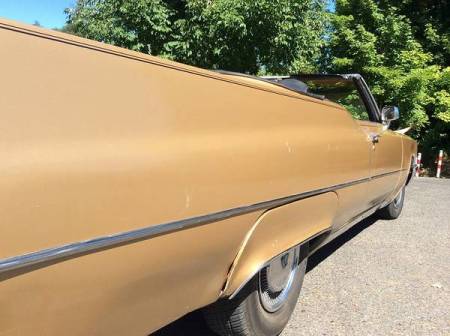 1969 Cadillac De Ville convertible right rear