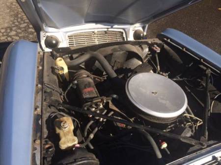 1972 Jaguar XJ6 engine