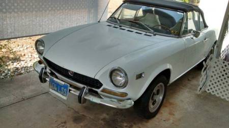 1973 Fiat Spider left front