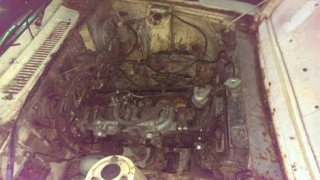 1967 Triumph 2000Mk1 white engine