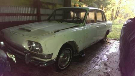 1967 Triumph 2000Mk1 white left front