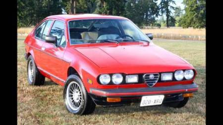 1977 Alfa Romeo Alfetta GT right front