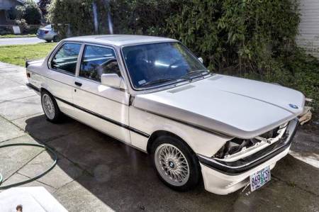 1983 BMW 320is right front