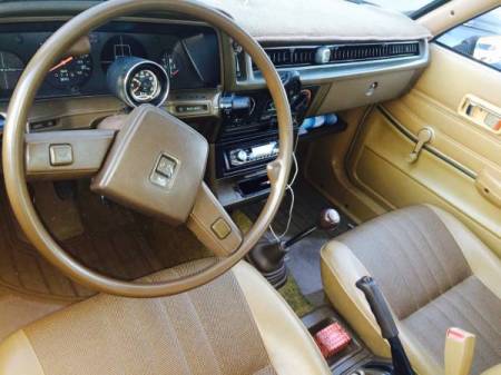 1980 Subaru 1600DL interior