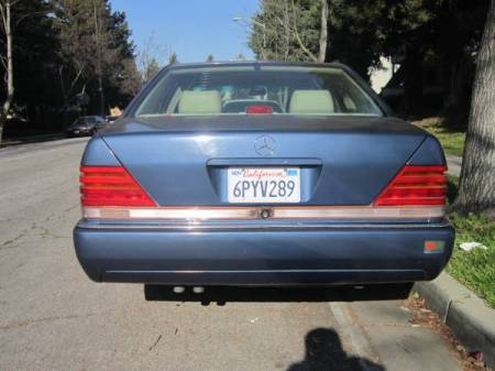 1992 Mercedes S320 rear
