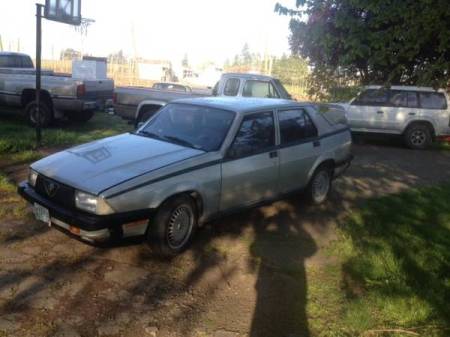 1987 Alfa Romeo Milano left front