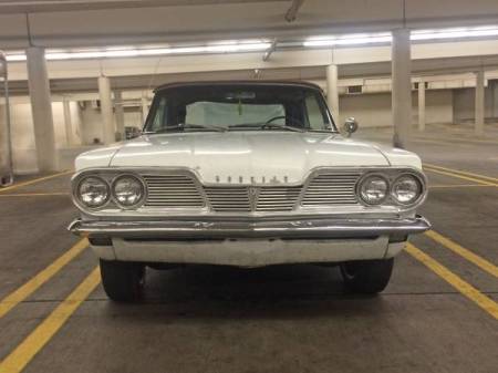 1962 Pontiac Tempest front