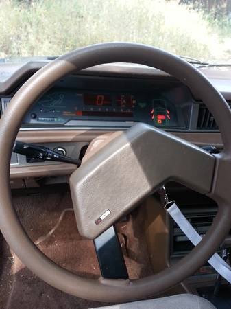1985 Mitsubishi Tredia dash