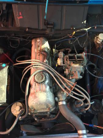 1972 Datsun 521 pickup engine