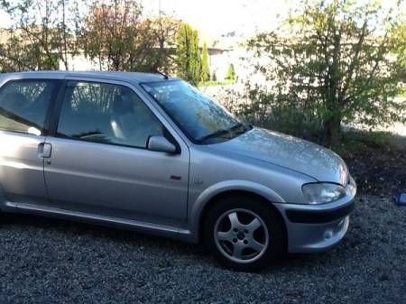 1999 Peugeot 106 S16 GTI right front