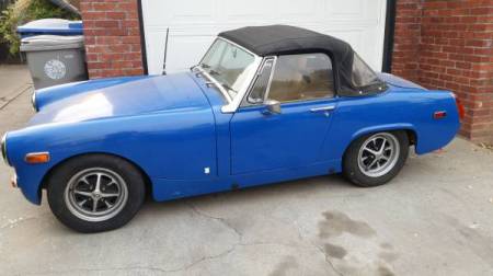 1972 MG Midget left side