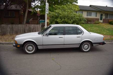 1984 BMW 733i left side
