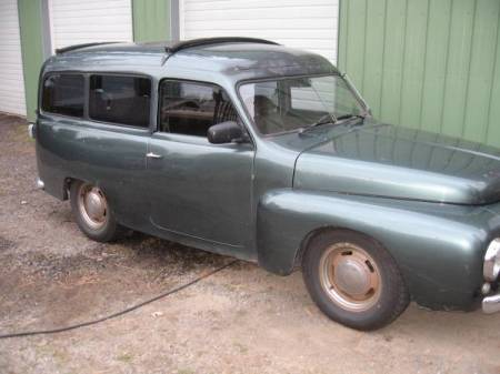 1957 Volvo P210 Duett right front