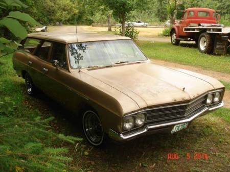1966 Buick Special wagon right front