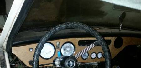 1969 Triumph Spitfire dashboard