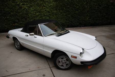 1982 Alfa Romeo Spider Veloce right front