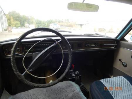 1969 Volvo 164 interior