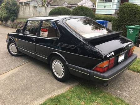 1990 Saab 900 Turbo left rear