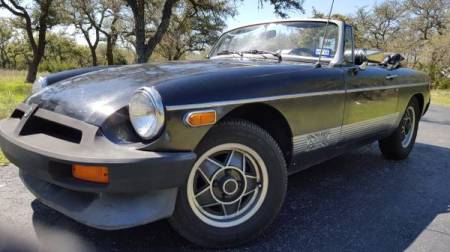 1980 MGB LE left front