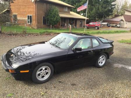 1986 Porsche 944 2 left front