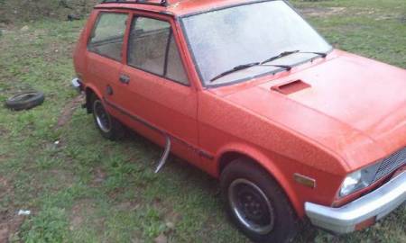 1987 Yugo GV right front