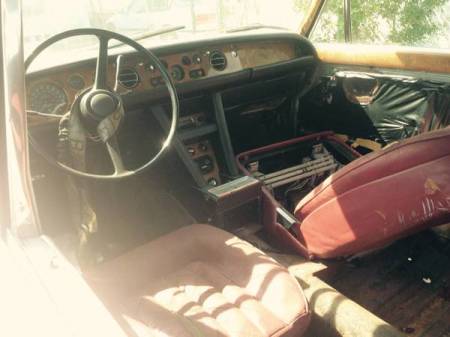 1969 Rolls Royce Silver Shadow interior