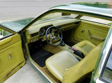 1973 Ford Pinto interior